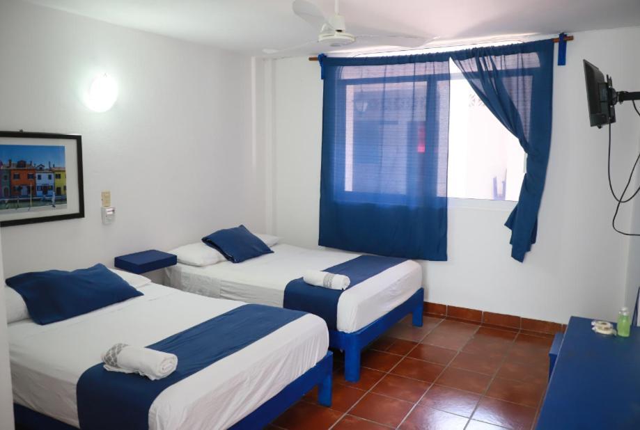 Hotel & Hostal Mayflower 埃斯孔迪多港 外观 照片
